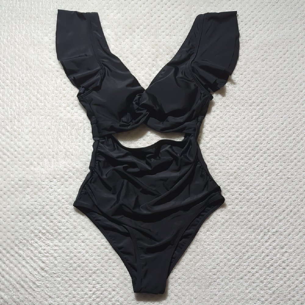 Cupshe Black Ruffle One Piece Swimsuit